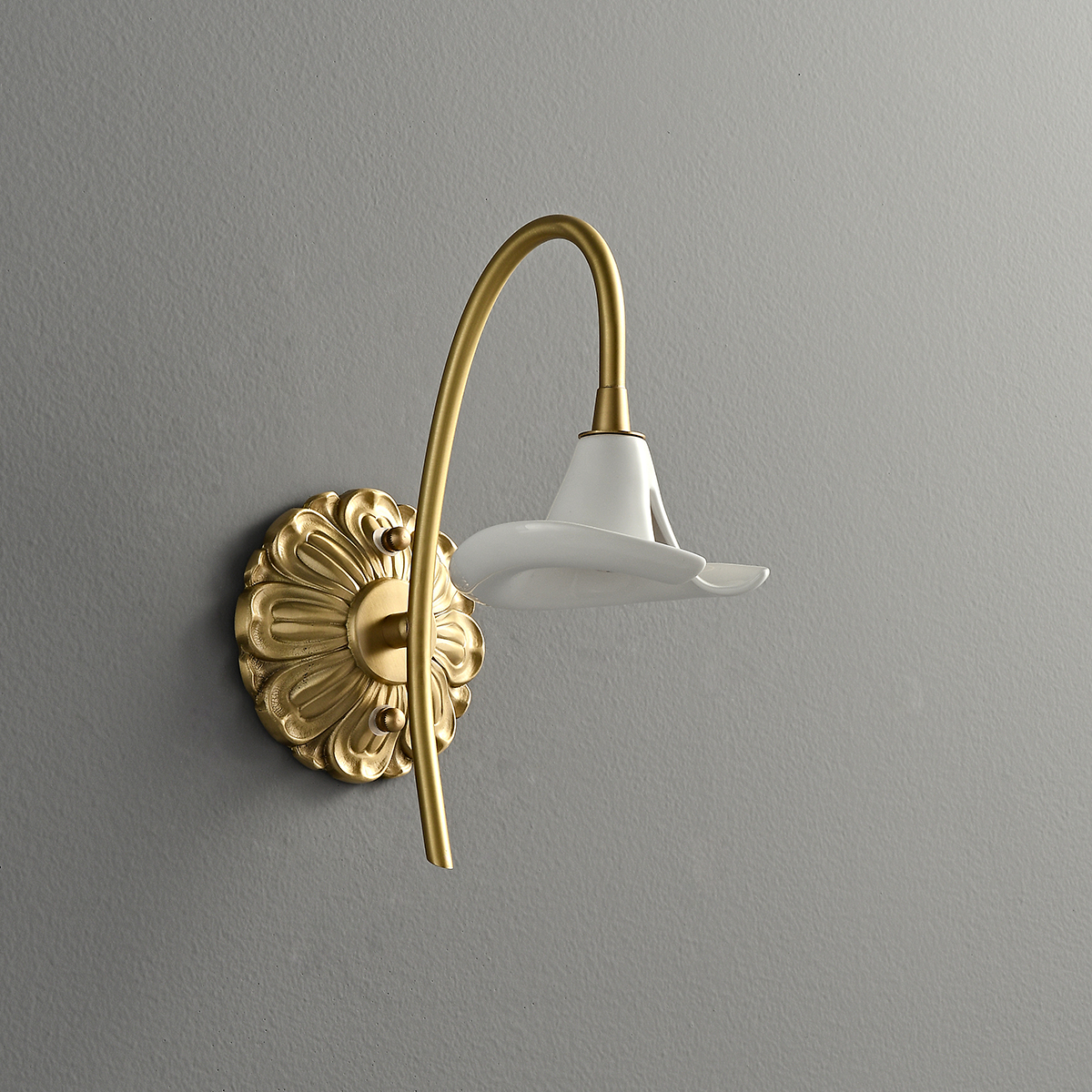 Elegant White Flower Wall Sconce 4 Elegant White Flower Wall Sconce - Image 4