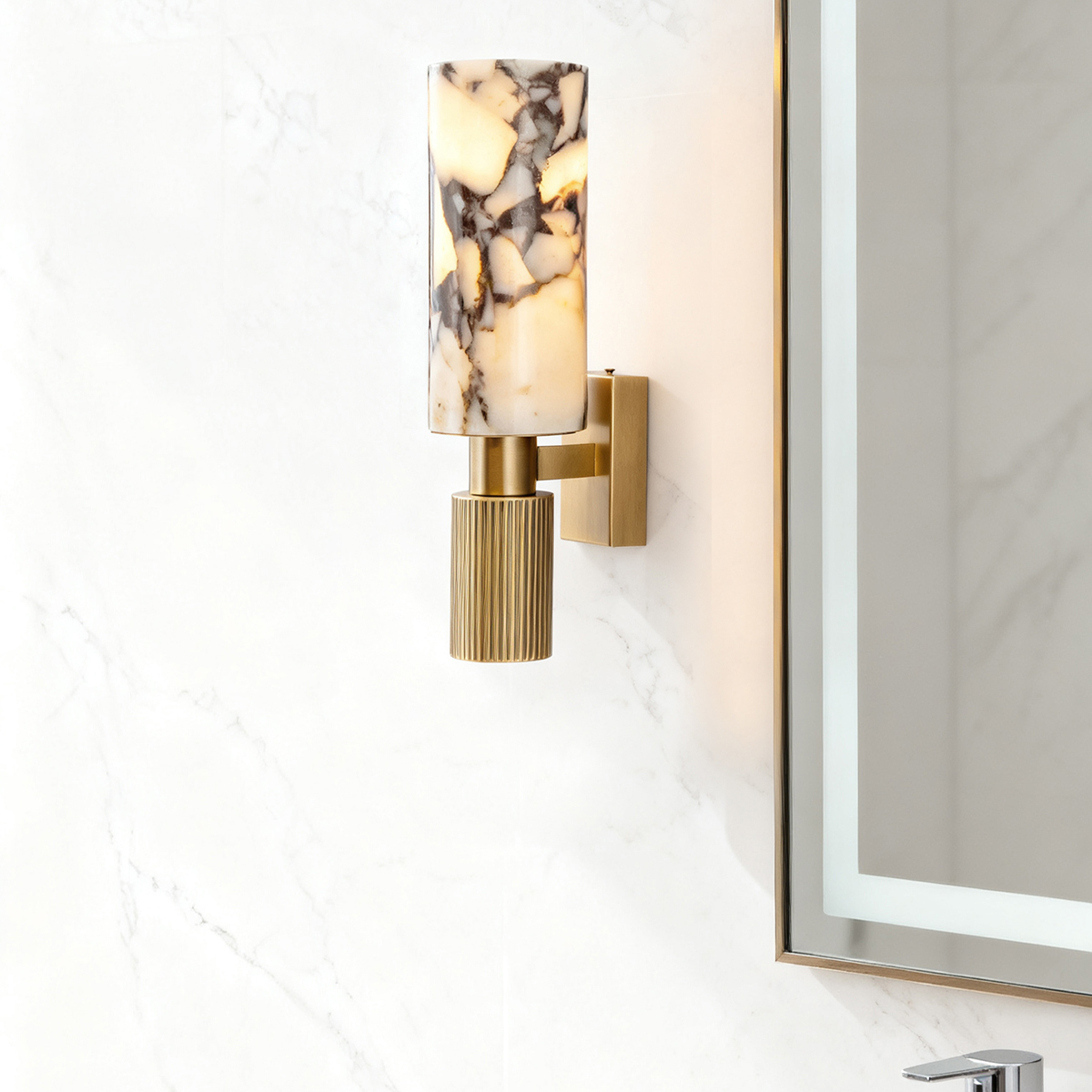 Natural Veining Cream Onyx Sconce - LED Wall Light with Brass Finish 8 Natural Veining Cream Onyx Sconce - LED Wall Light with Brass Finish - Image 8