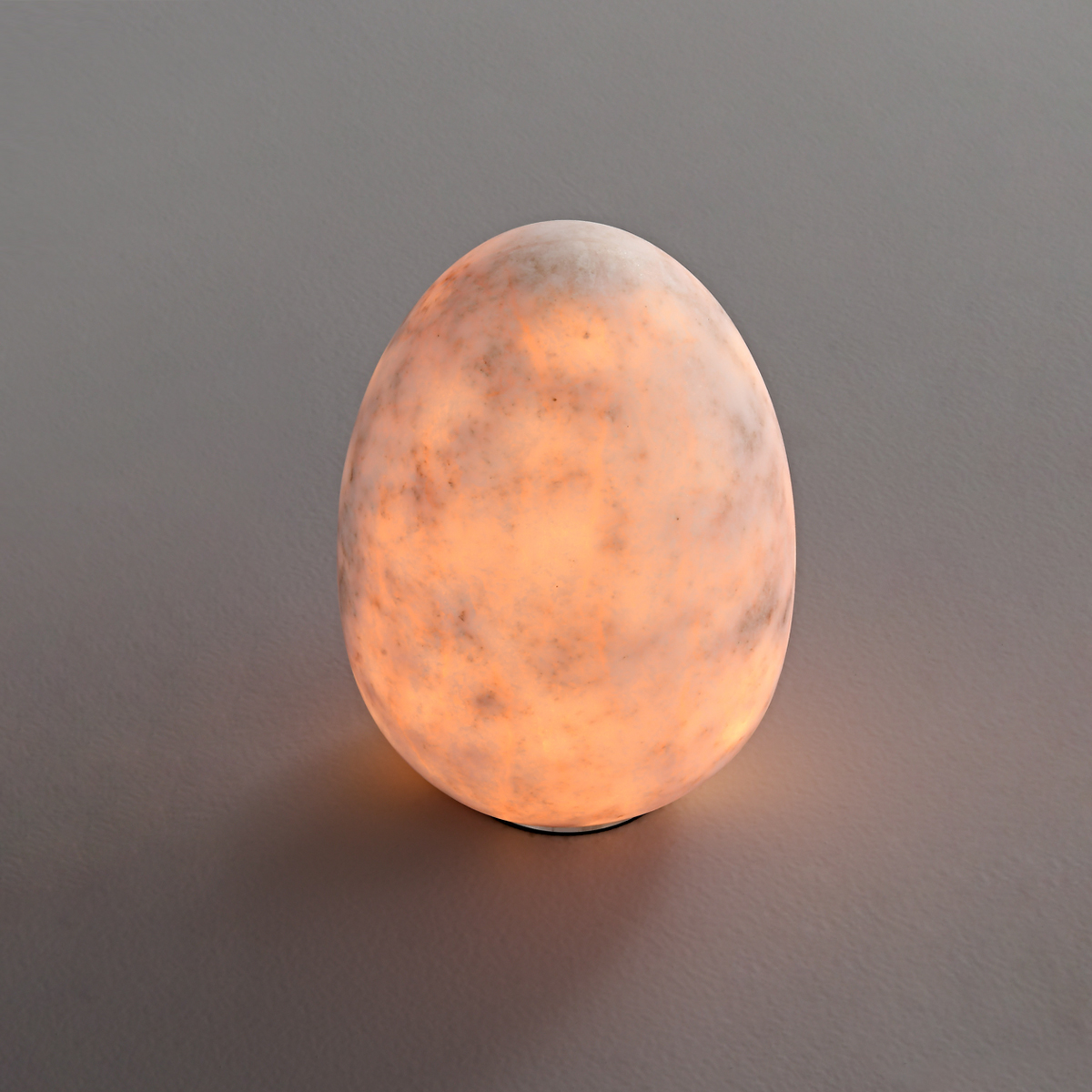 Natural Alabaster Stone Table Lamps 5 Modern brass and black metal finish table lamp ideal for home office desks.