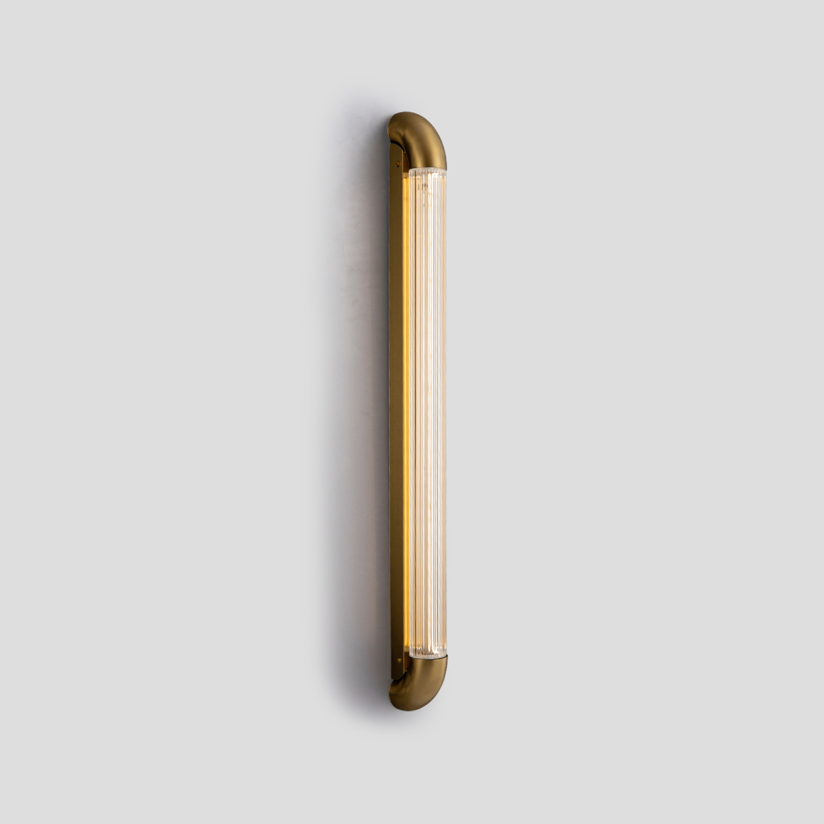 Modern Linear LED Wall Sconce 1 Modern linear LED wall sconce lighting fixture for living room ambiance.